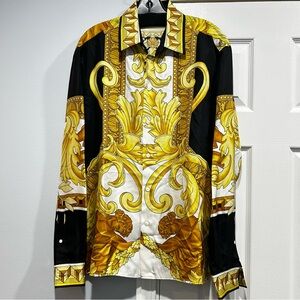 Versace Men's Silk Shirt in Size 50/M